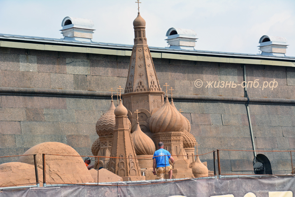 Фестиваль песчаных скульптур в Петербурге 2017