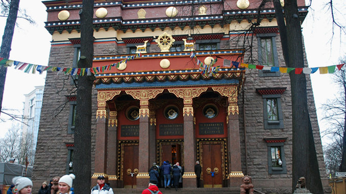Самый северный из буддийских храмов - Дацан Гунзэчойнэй